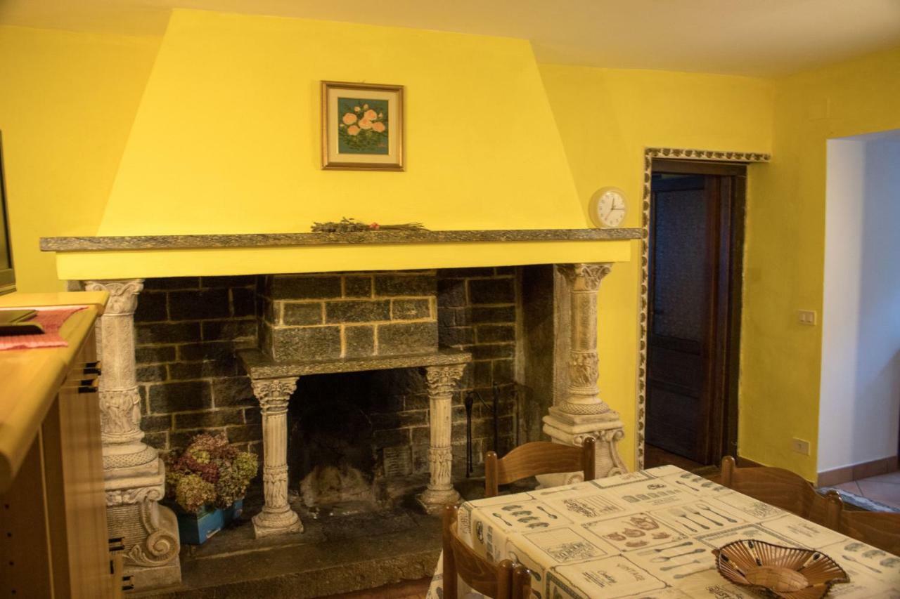 Il Camino Apartment Anzino Luaran gambar